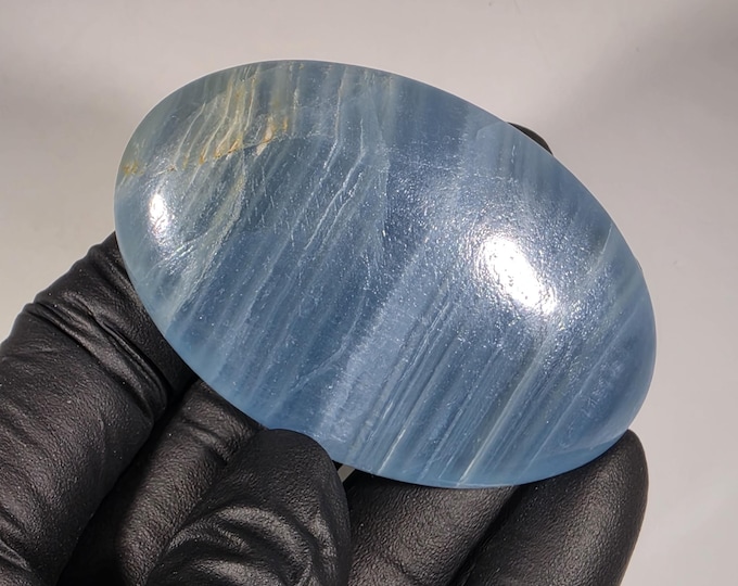 Blue Onyx Palm Stone