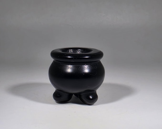 Obsidian Cauldron Carving 1.1"