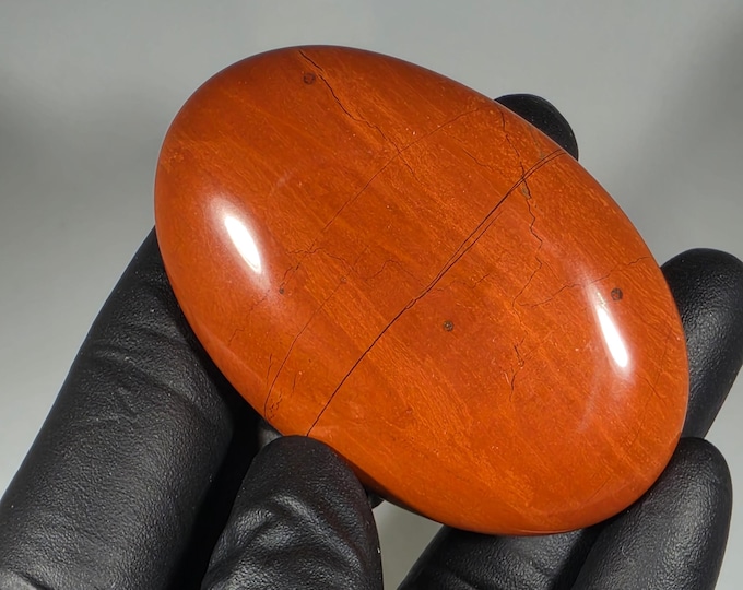 Red Jasper Palm Stone