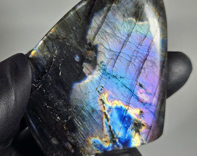 Flashy Labradorite Freeform