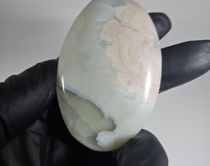 Green Flower Agate Palm Stone