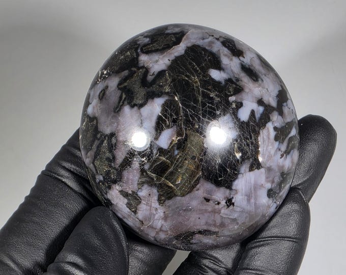 Indigo Gabbro Palm Stone