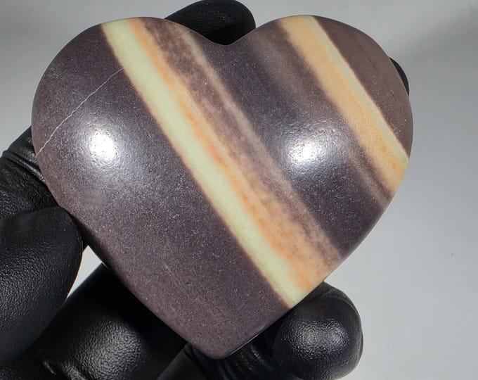 Purple Robe Jade Heart Stone *Imperfect