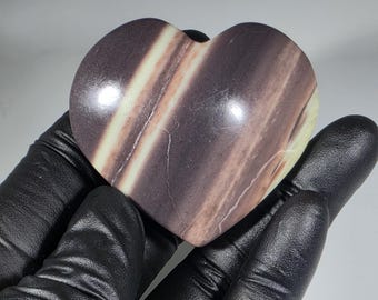 Purple Robe Jade Heart Stone *Imperfect