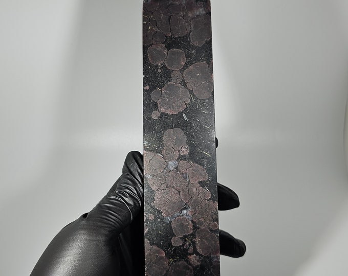 7.2" Garnet Tower