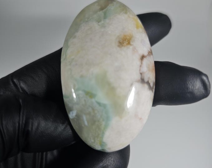 Green Flower Agate Palm Stone