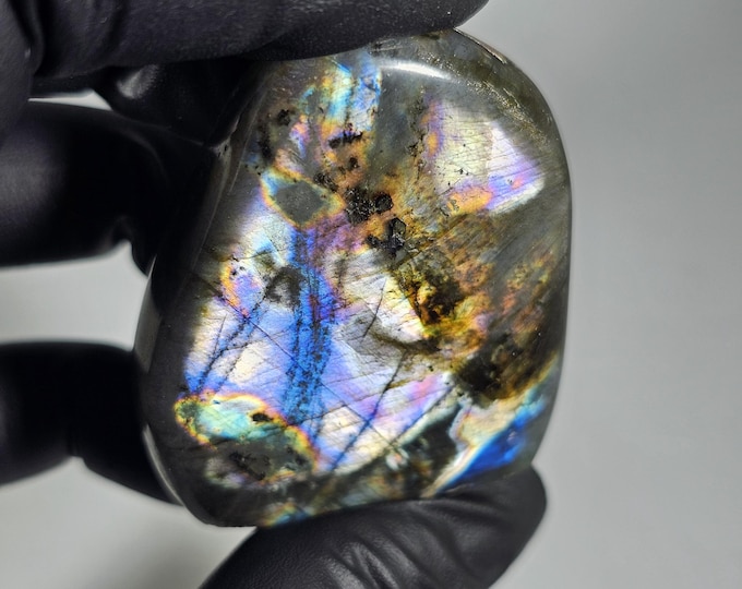 Flashy Labradorite Freeform