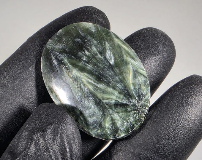 Small Seraphinite Palm Stone