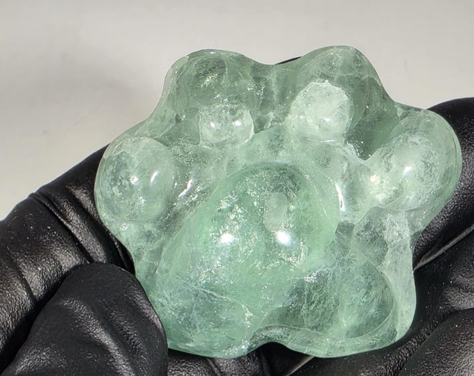 Fluorite Cat Paw Carving 1.6"