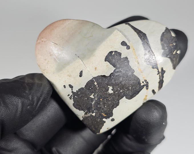 Picture Jasper Heart Palm Stone