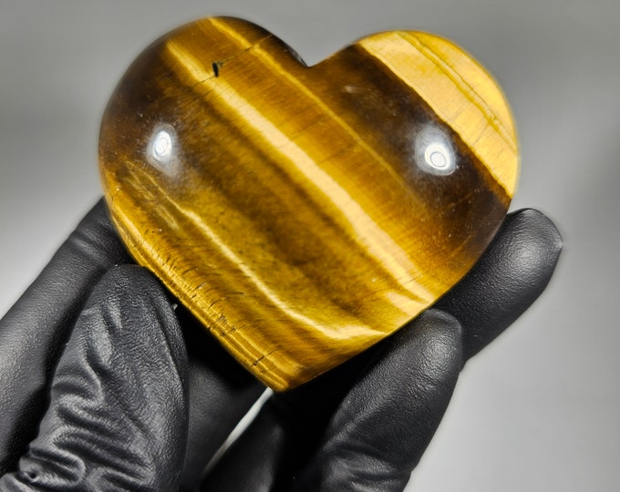 Tigerseye Heart Carving