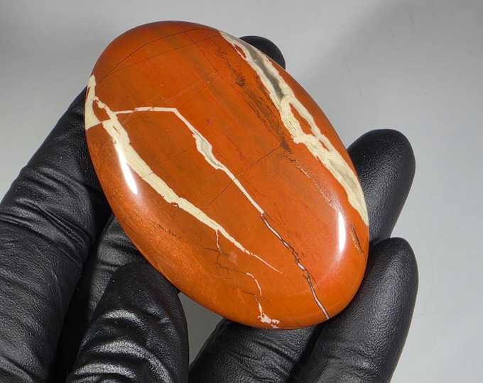 Red Jasper Palm Stone