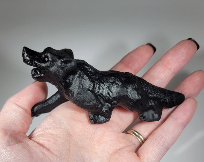 Obsidian Wolf Carving