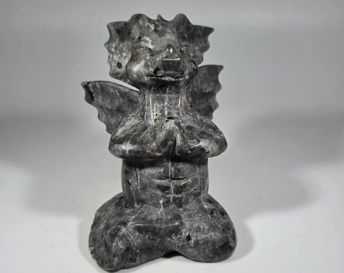 Yooperlite Dragon Carving