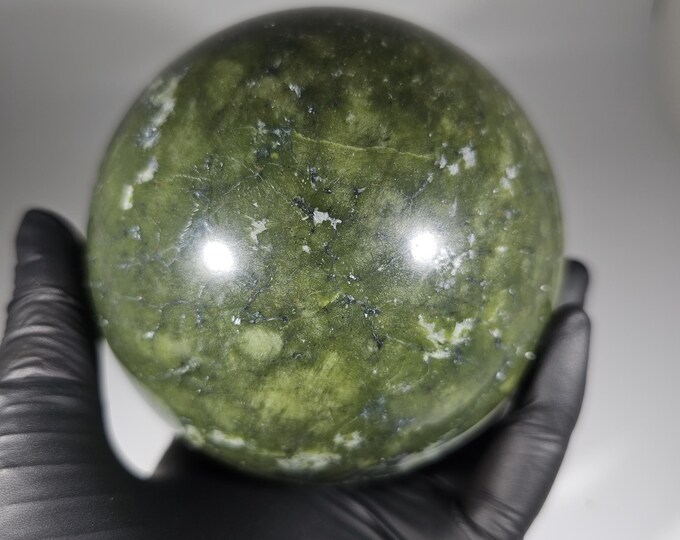 96mm Green Jade Sphere