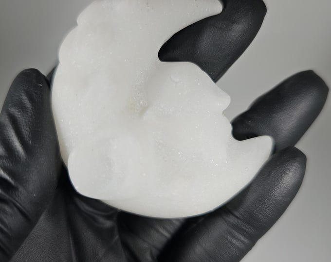 White Jade Rabbit on Moon Carving Bunny