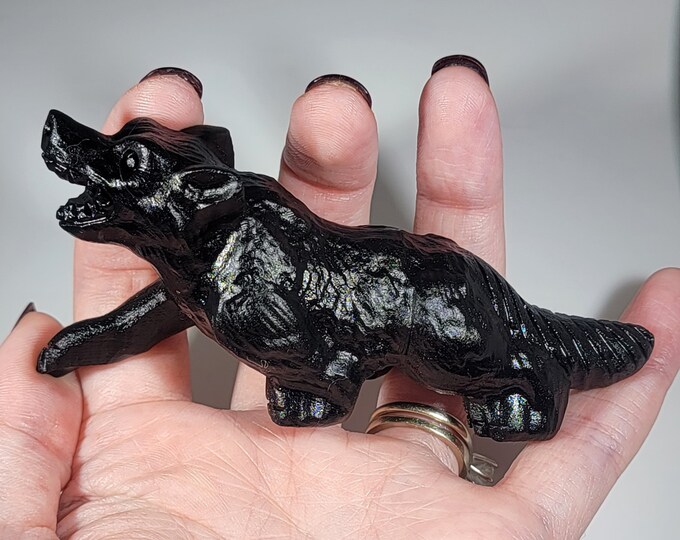 Obsidian Wolf Carving