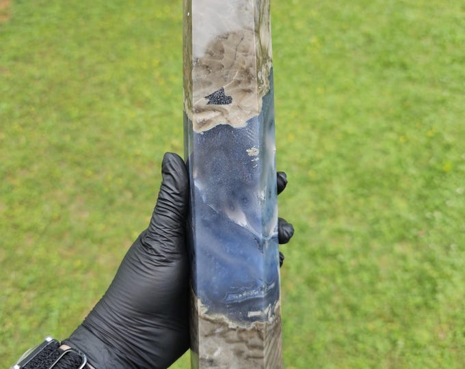 12" Volcano Agate Tower