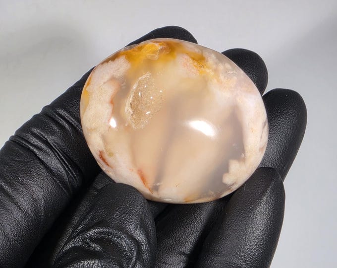 Flower Agate Palm Stone
