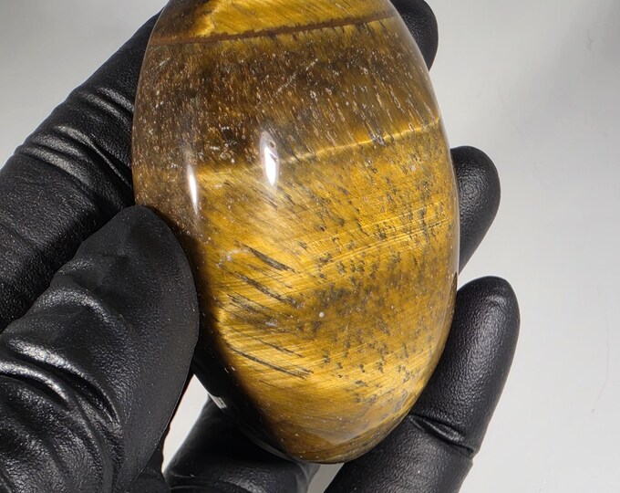 Tigerseye Palm Stone