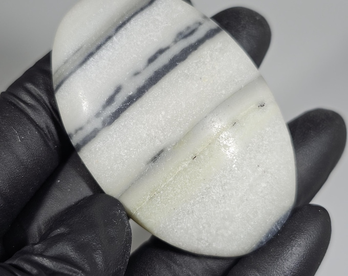 Taiji Jade Palm Stone Yinyan