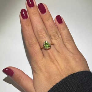 14k Gold Natural Peridot Ring 1.1ct Natural Stone Pear Shape Ring February Birthstone Dainty Jewelry Gift