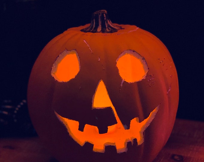 Halloween 1978 Main Titles Jack O Lantern Pumpkin Decor Replica Michael Myers Etsy