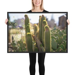 Gerahmte Fotografie - Joshua Tree Desert - Cactus Western Landscape - Palm Springs California - Pioneertown Print - Desert Nature Wall Art