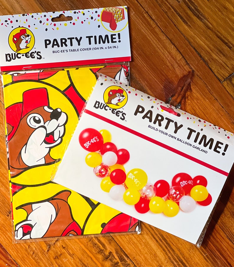 Bucee's Party Supplies Bucee's Tablecloths Etsy