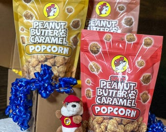 Buc-ee's Peanut Butter Caramel Popcorn Gift Box: Texas Snack Care Package
