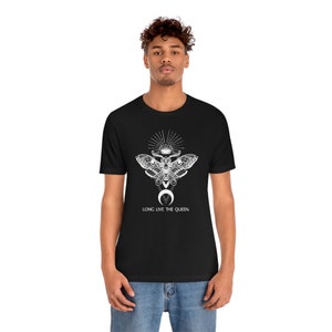 Long Live the Queen Savathun Tshirt | Destiny 2 Shirt | Destiny 2 Gift | Macabre Horror