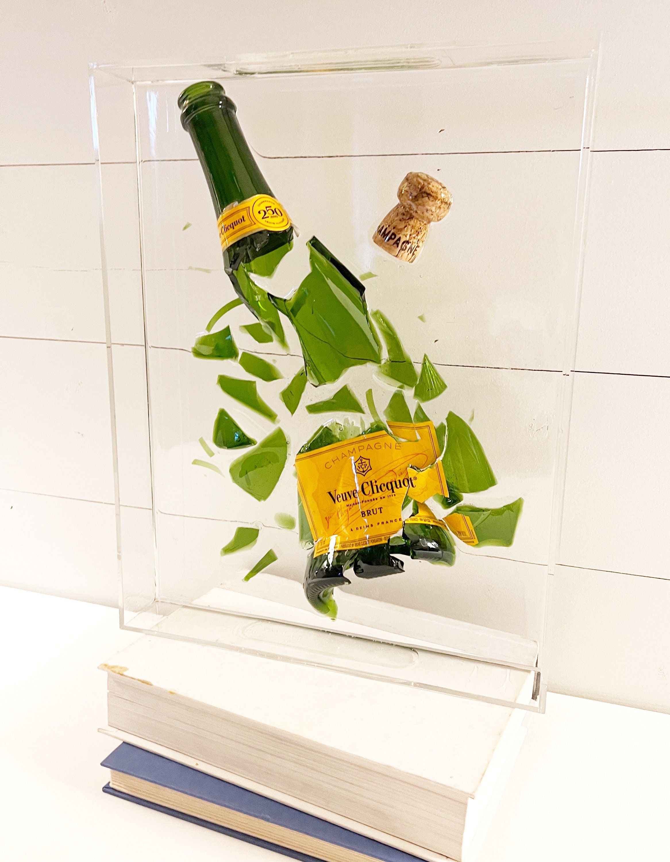 Classic Label -Disco Ball Veuve Clicquot Champagne Bottle – La Gartier  Wedding Garters