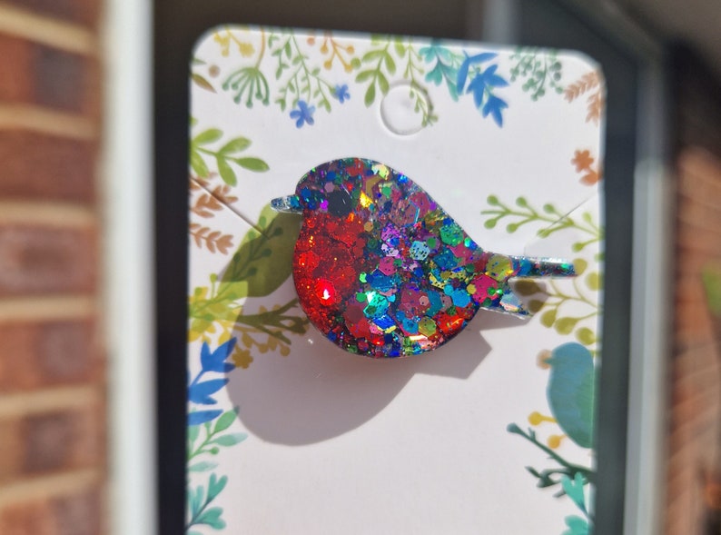 Robin brooch , Robin pin , Christmas brooch , Robin gifts ideas , memorial gifts , loved one gifts , sparkly brooch , sparkly pin , stocking filler gift