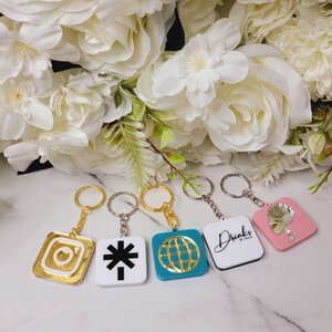 Réseaux sociaux Porte-clés NFC intelligent pour réseaux sociaux | appuyez et suivez | carte de visite numérique | lien de paiement | application cash | Facebook | Instagram