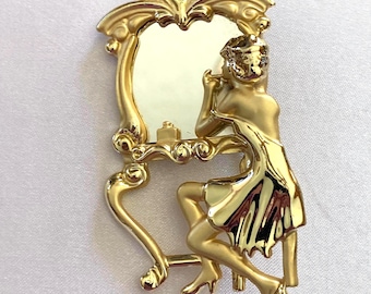 Art Deco Lady mirror reflections Brooch, Gold Vanity Mirror Pin, Vintage Fashion costume jewelry lapel pin, Art nouveau fashion accessory.