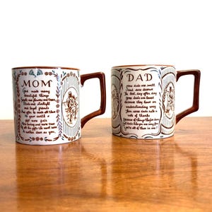 1950s pair of nostalgia unique retro ceramic Mom & Dad old fashion daily activities Mugs, Set of 2, art pottery Java mugs, vintage gifts.