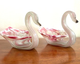 1960s Stunning Pair of hand blown art glass swan salt cellars bowls in marbled white and pink with beautiful striping on the chin straps.