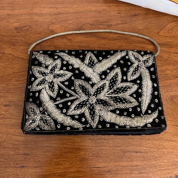 1960s Vintage Zardozi  envelope style Embroidered Evening Bag clutch with silver bullion embroidered scrolled floral design on black velvet.