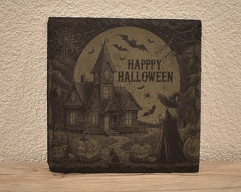 Slate base laser engraved with &quot;Happy Halloween&quot; motif 20 x20 cm