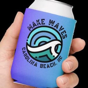 Making Waves Carolina Beach Dosenkühler, Ocean Waves Dosenkühler, schlank und regelmäßig ein Kühler, Strandbier Dosenkühler, Strandpartyzubehör