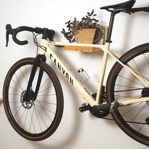 Bicycle wall mount made of wood | Wall mount | bike suspension | bike mount