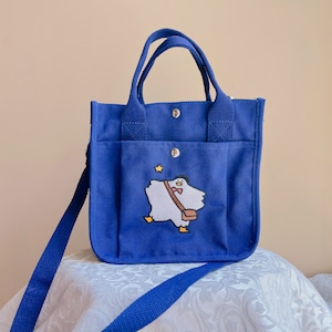 Bestickte Happy Duck Blue Canvas Einkaufstasche |Unique Lunch Bag |Langlebige Tasche mit Taschen |Handtasche für den Alltag |Kunstbedarf Tote