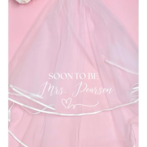 Bride Bachelorette Veil, Bachelorette Party Veil, Bride to be Gift, Personalized Bride Veil, Bridal Shower Veil, Custom Bridal Veil