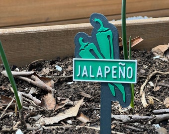 Plant Markers - Pepper Picker - Jalapenos, Chilie, Carolina Reaper, Habaneros, Bell, Big Bertha, and More