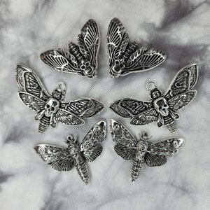 Moth Charms - Death&#39;s Head Hawkmoth - Goth Charms - Metal Charms - Zinc Alloy Charms for Jewelry Making