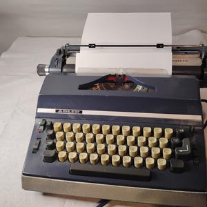 Adler Electric Typewriter - Etsy