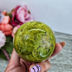Green Opal Sphere Crystal Natural High Quality Green