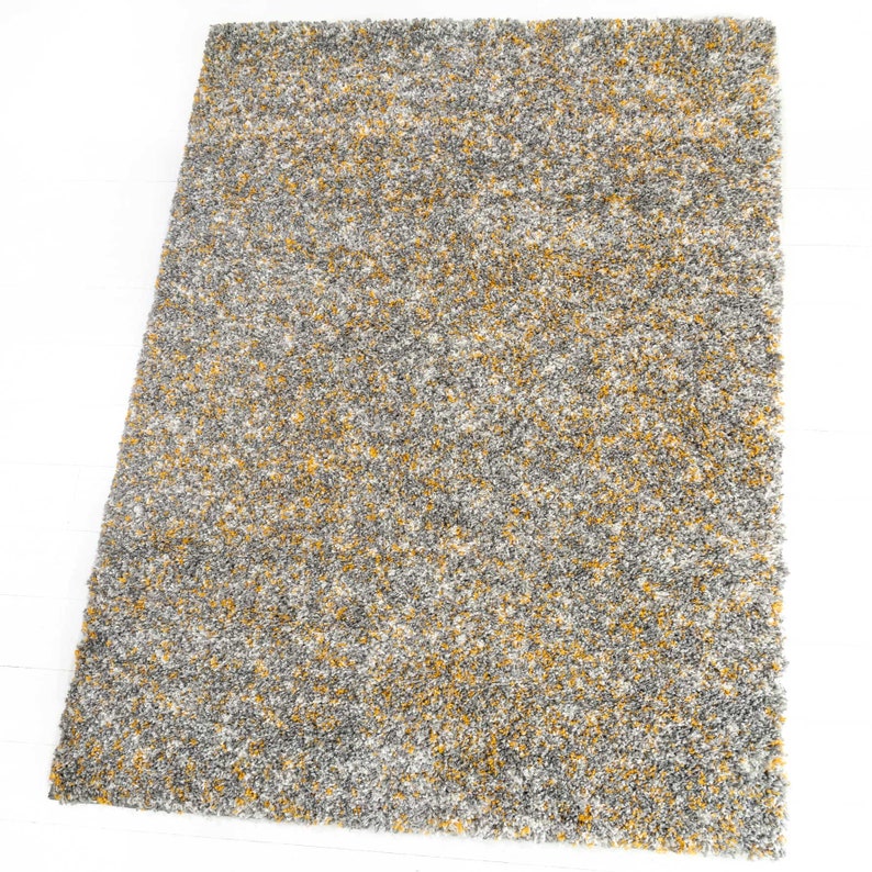 Tapis à poils longs chiné chiné gris jaune ocre, poils duveteux denses et très épais pour chambre ou salon, tapis de sol image 4