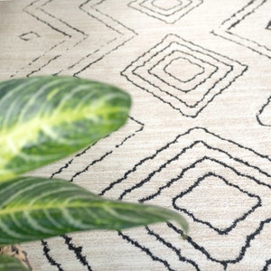 Alfombra bereber marroquí suave y acogedora, alfombra grande para sala de estar, alfombra larga para pasillo, alfombras geométricas aztecas negras y Beige imagen 4