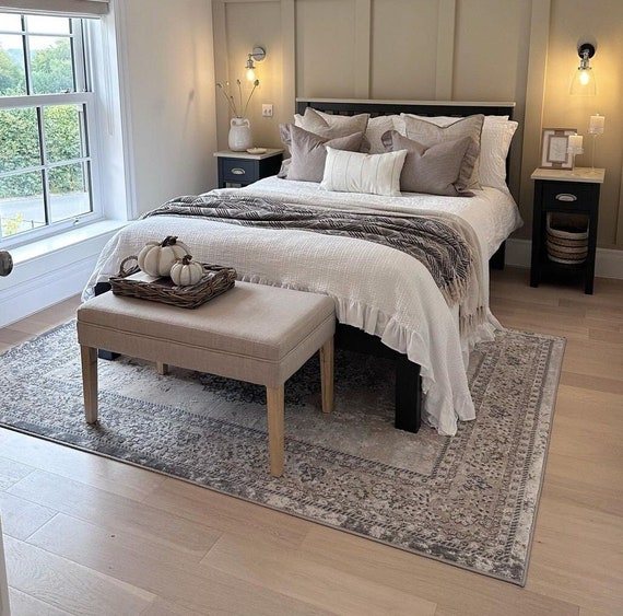 Greige Traditional Distressed Bedroom Area Rug Natural Grey Beige Floral Washable  Non Slip Bedside Hallway Runner Rugs 